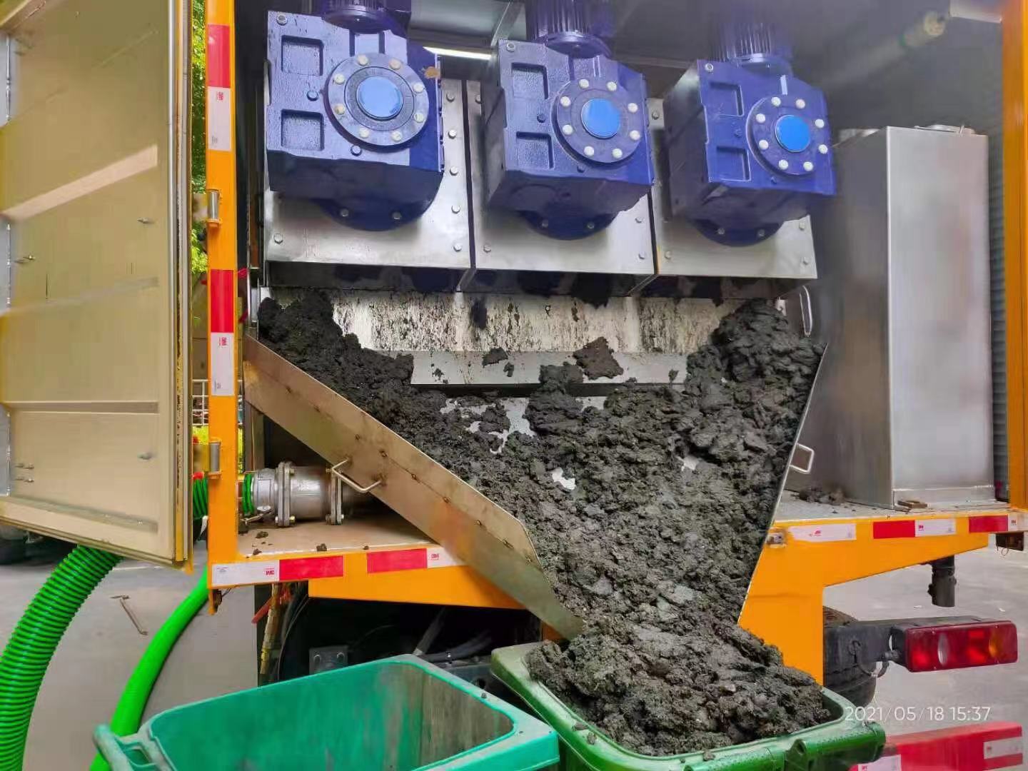 兴业化粪池清掏城市维护站-泥浆净化干湿分离处理